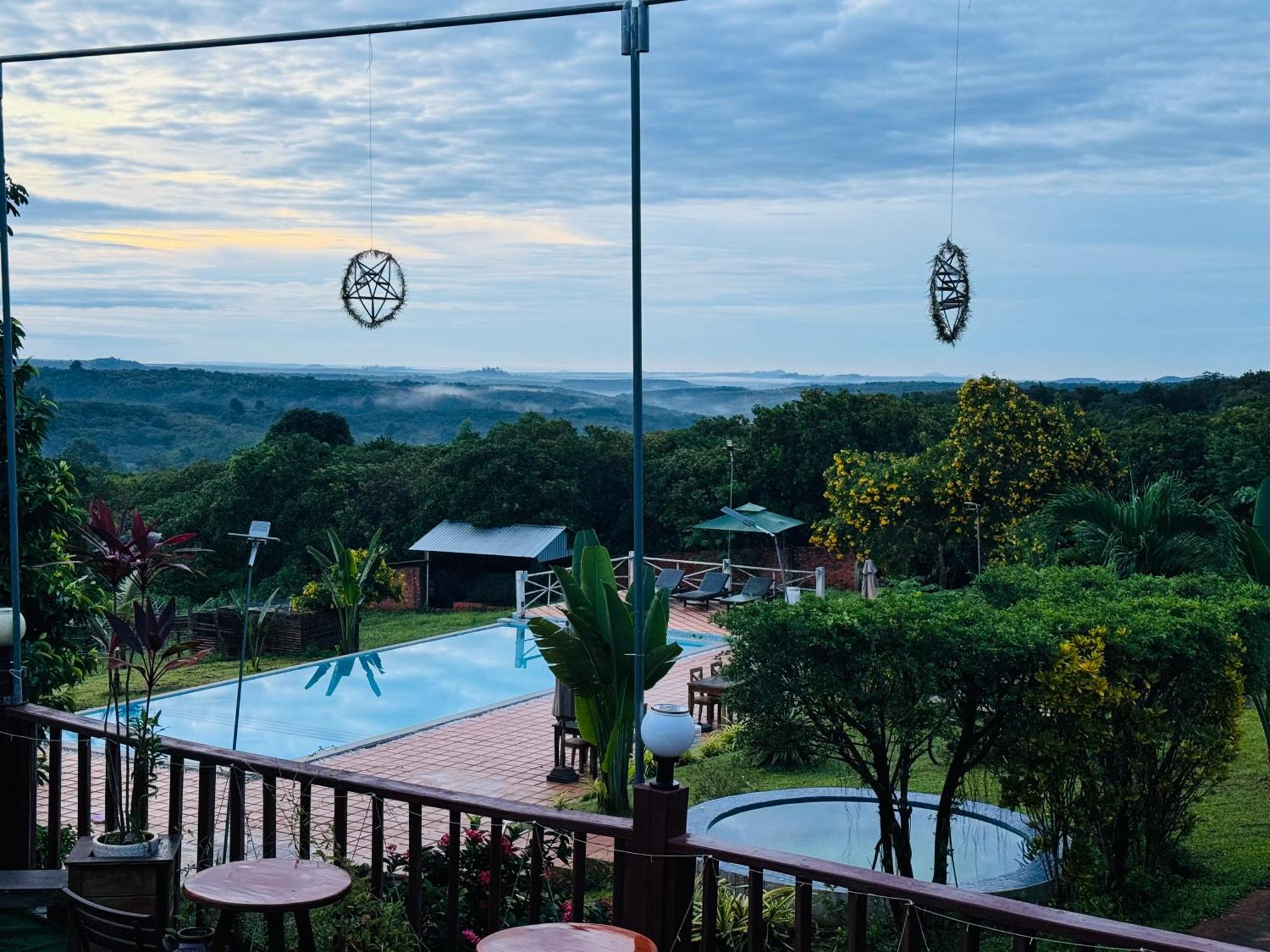 Ratanakiri Paradise Hotel & Restaurant Banlung Eksteriør billede
