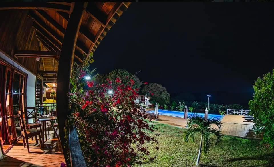 Ratanakiri Paradise Hotel & Restaurant Banlung Værelse billede